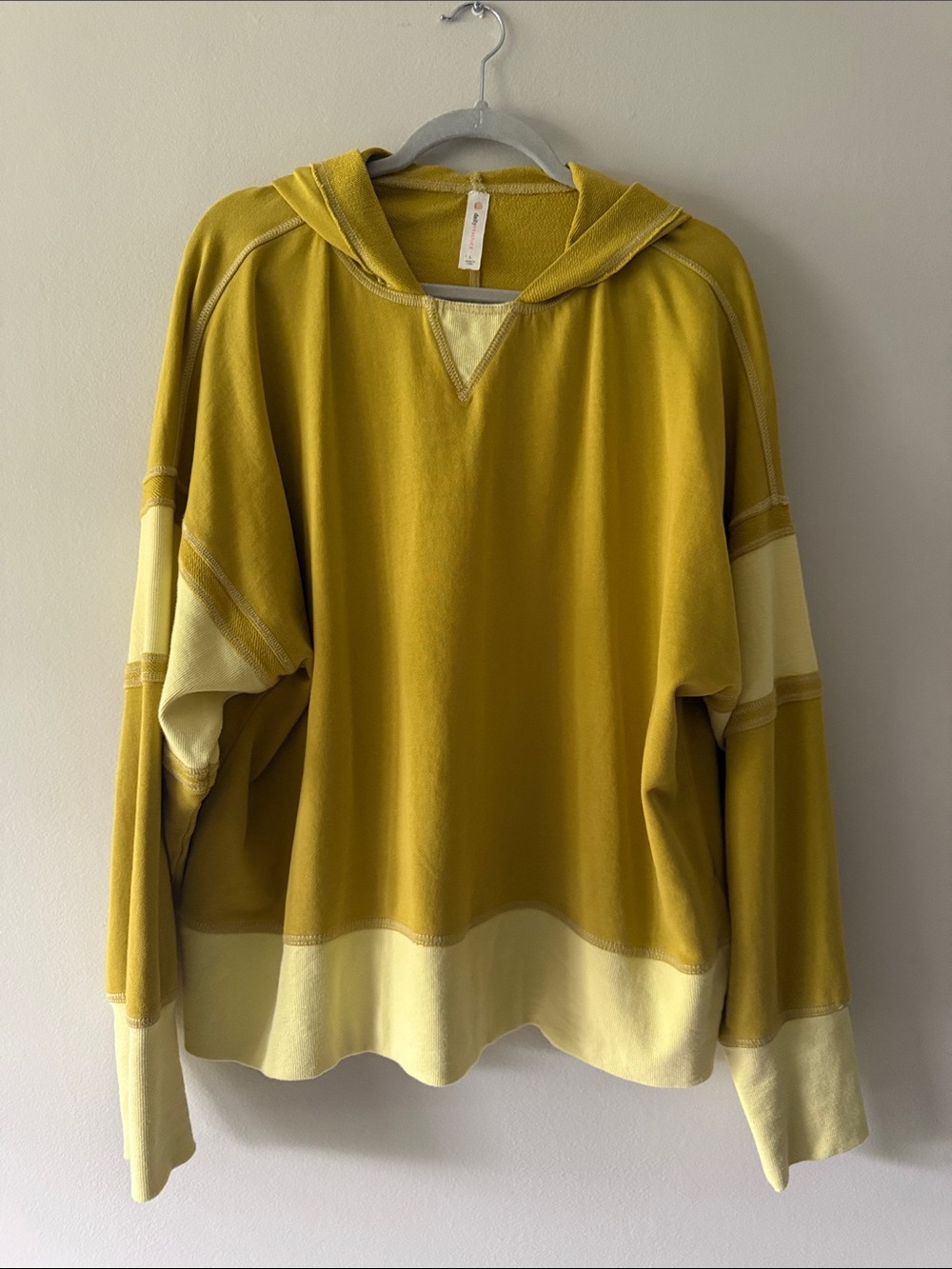 Daily Practice Colorblock Hoodie Sweatshirt Mustard Yellow Cream size L